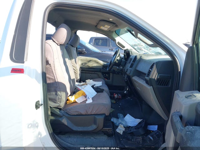 Ford 2016 2016 1FTMF1C88GFA37084 Image 5