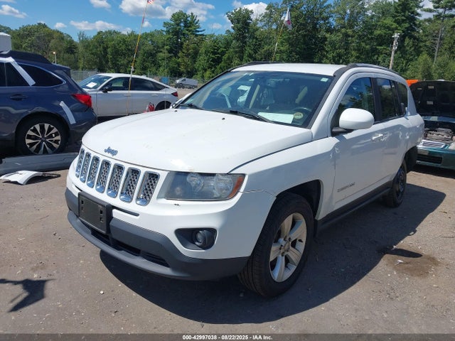 Jeep 2014 2014 1C4NJDEB5ED791940 Image 2