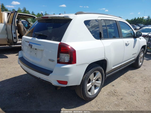 Jeep 2014 2014 1C4NJDEB5ED791940 Image 4