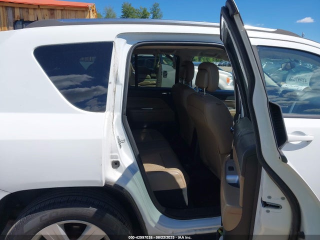 Jeep 2014 2014 1C4NJDEB5ED791940 Image 8