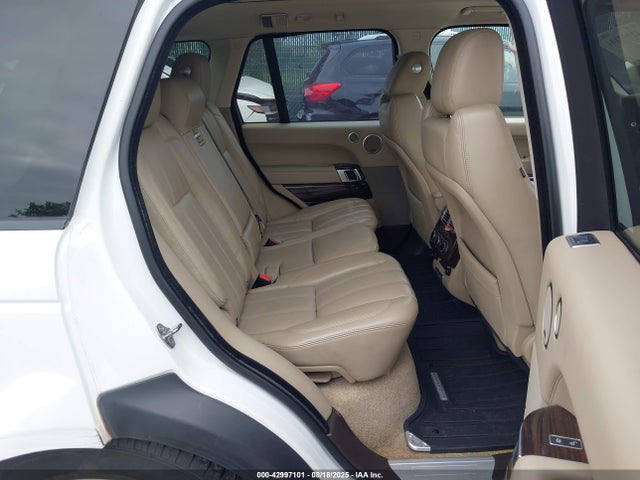 Land Rover td6 lev3 lev160 2016 SALGS2KF2GA261407 Image 8