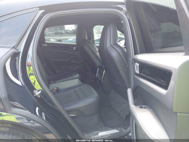 Porsche Cayenne 2020 WP1BA2AY6LDA47745 Image 8
