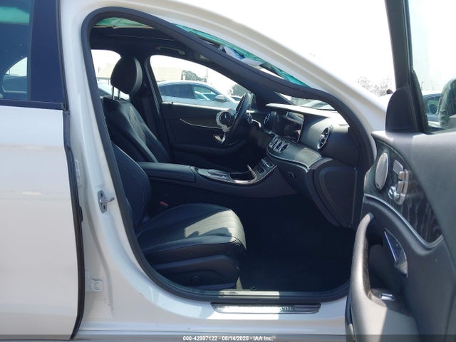 W1KZF8DBXNB083146 Mercedes-Benz m274