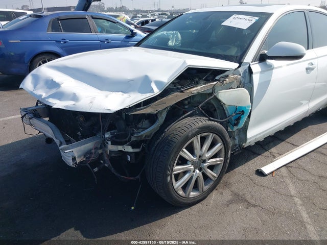 Audi 2.0t 2014 WAUDFAFC0EN111730 Image 6