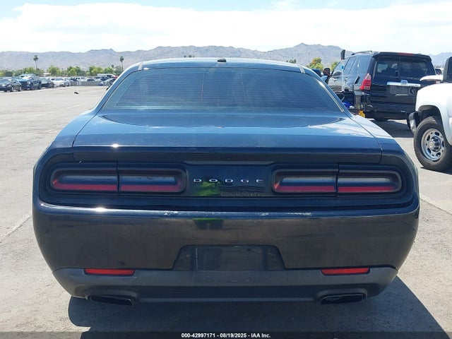 2C3CDZAG2HH572572 Dodge Challenger
