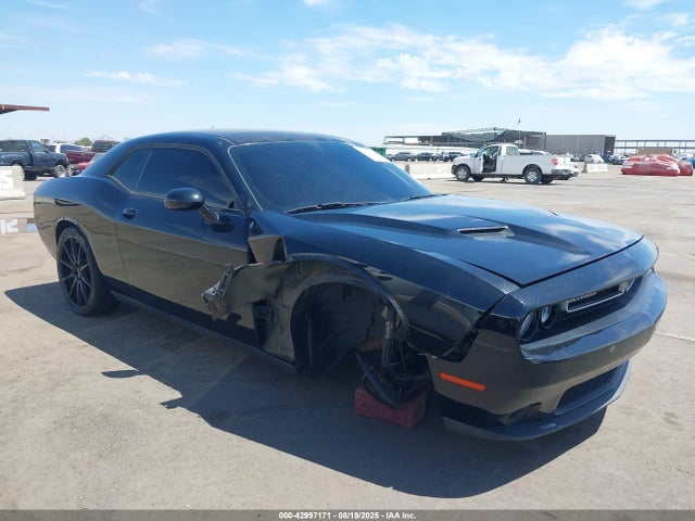 2C3CDZAG2HH572572 Dodge Challenger