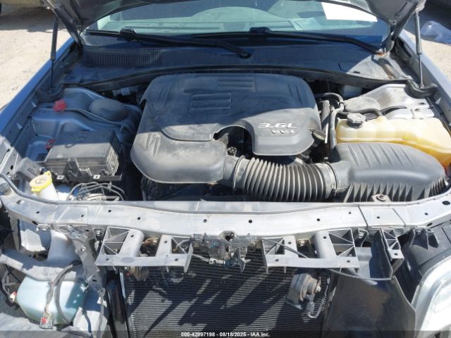 2018 CHRYSLER 300 2C3CCAKG8JH296679 Photo 9