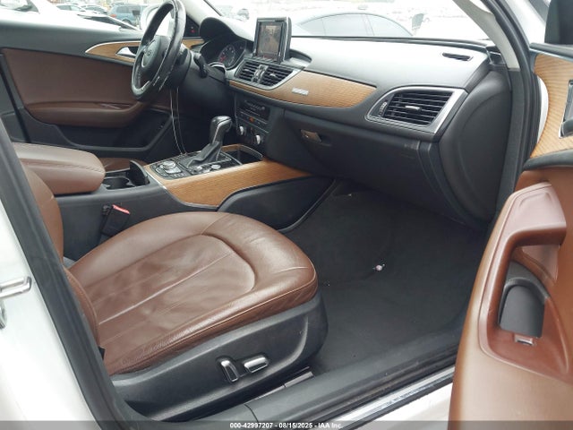 Audi 2.0t 2016 WAUGFAFC2GN063602 Image 5