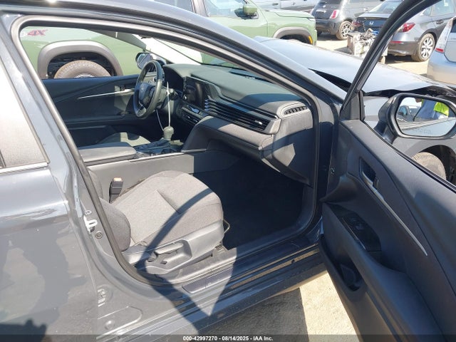 Toyota a25a-fxs 2025 4T1DAACKXSU506671 Image 5