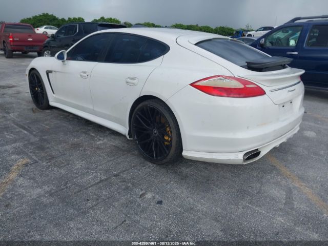 2011 PORSCHE PANAMERA WP0AA2A72BL012256 Photo 2