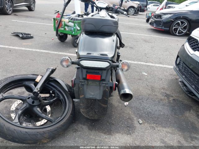 2011 YAMAHA XVS1300 JYAVP33E8BA001643 Photo 5