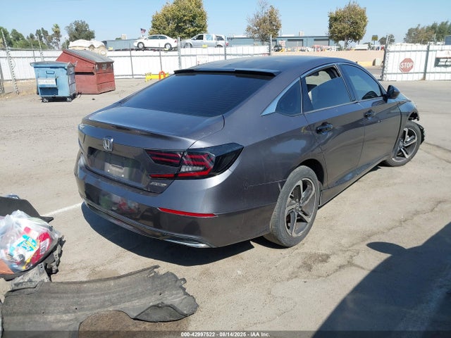 1HGCV1F14JA130090 Honda ACCORD LX