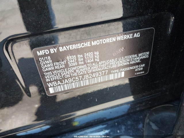 WBAJA9C57JB249377 BMW 530e
