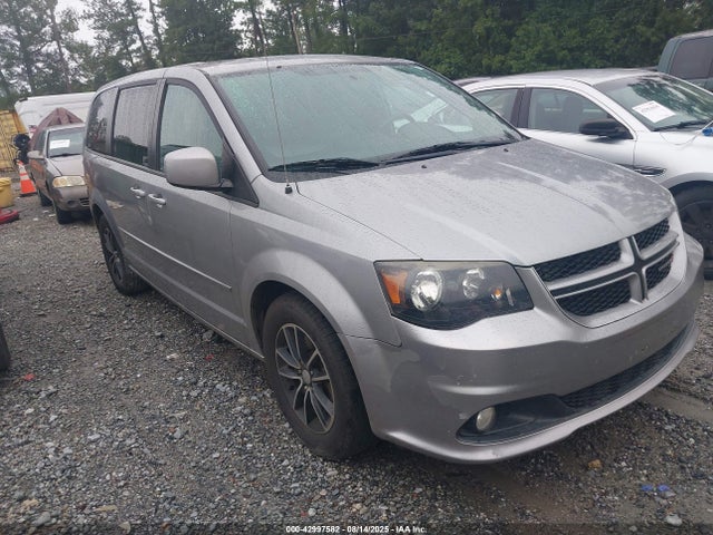 42997582 :رقم المزاد ، 2C4RDGEG7FR591968 vin ، 2015 Dodge Grand Caravan R/t مزاد بيع