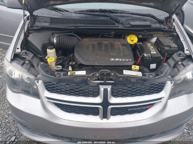 42997582 :رقم المزاد ، 2C4RDGEG7FR591968 vin ، 2015 Dodge Grand Caravan R/t مزاد بيع