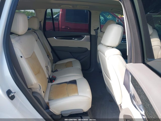 2022 CADILLAC XT6 1GYKPCRS0NZ182810 Photo 7