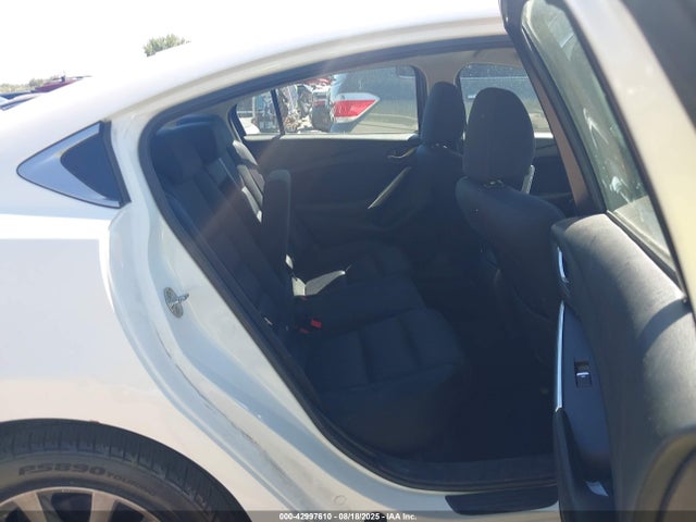 Mazda py 2017 JM1GL1U52H1109938 Image 8