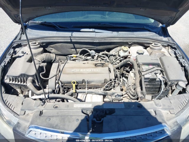 Chevrolet lwe 2014 1G1PA5SG4E7193182 Image 10