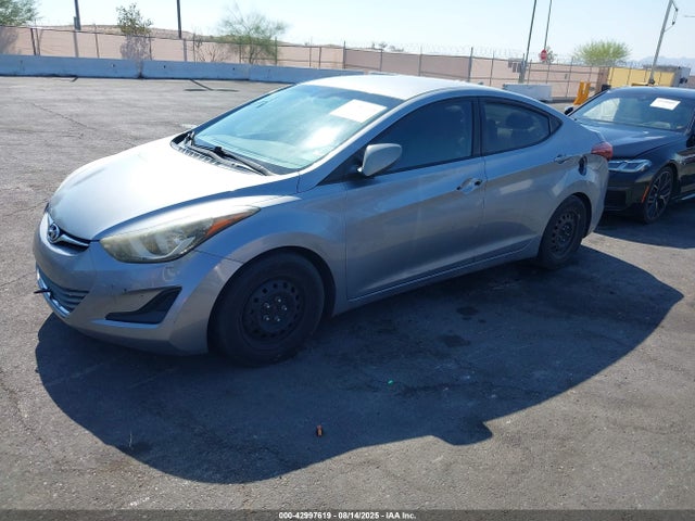 Hyundai dohc mpi nu 2016 5NPDH4AE6GH747904 Image 2