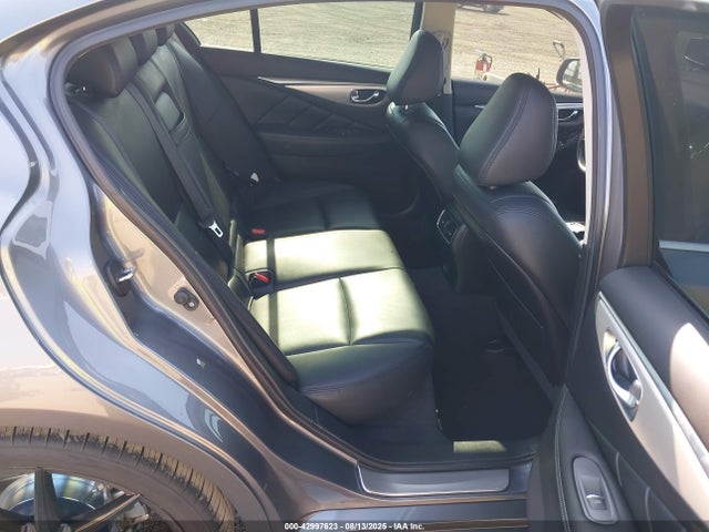 JN1EV7BP9MM704533 Infiniti 3.0l t