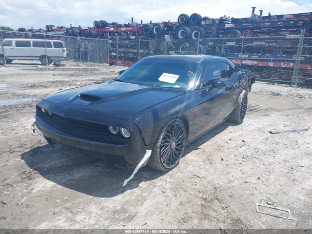 Dodge Challenger 2018 2C3CDZFJ3JH123976 Image 2