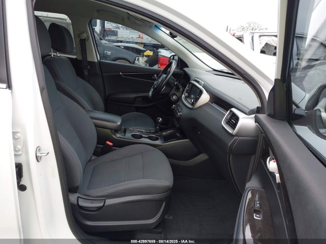 5XYPG4A31HG244045 KIA Sorento