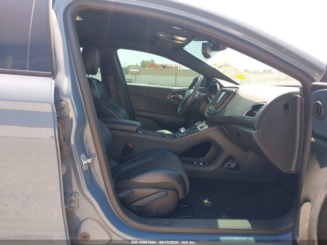Chrysler 200 2015 1C3CCCBB6FN715613 Image 5
