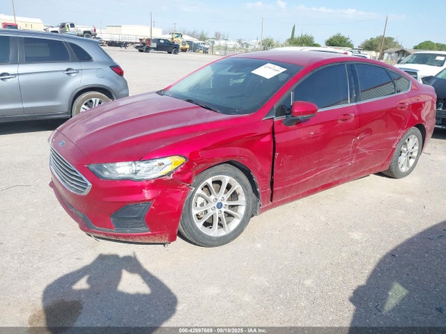 Ford 2020 2020 3FA6P0HD4LR235119 Image 2