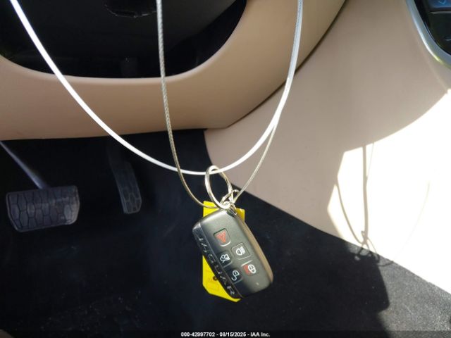 2018 JAGUAR XE SAJAK4FX1JCP35453 Photo 10