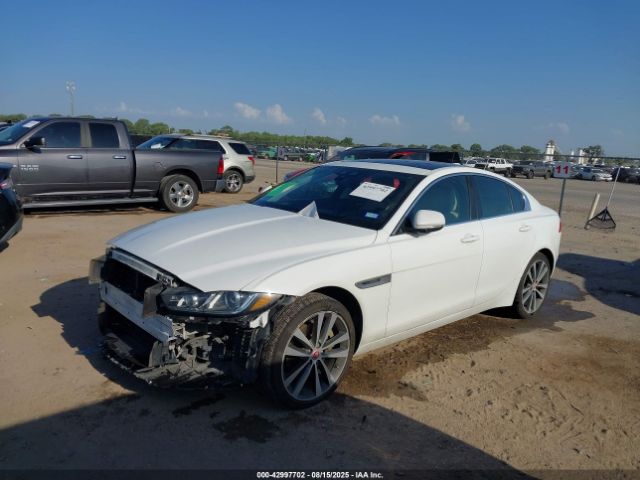 2018 JAGUAR XE SAJAK4FX1JCP35453 Photo 1