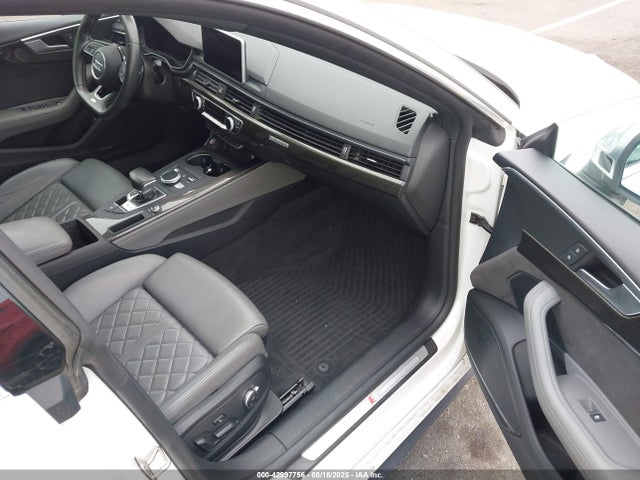 2018 AUDI S5 WAUC4CF51JA020000 Photo 4