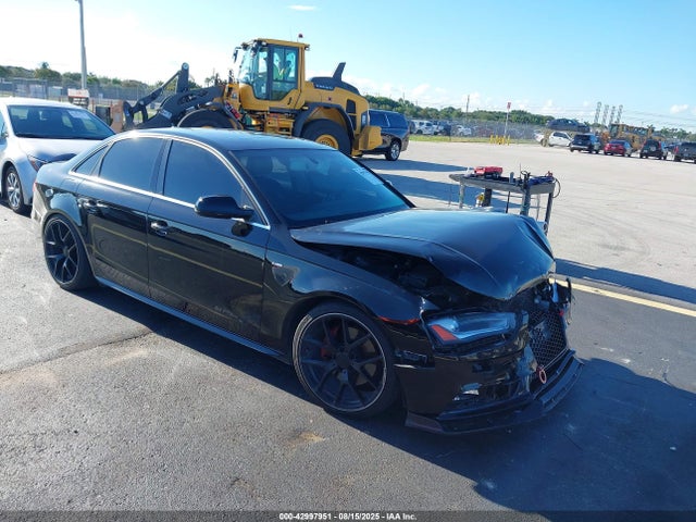 2015 AUDI A4 WAUBFAFL5FN005816 Photo 0