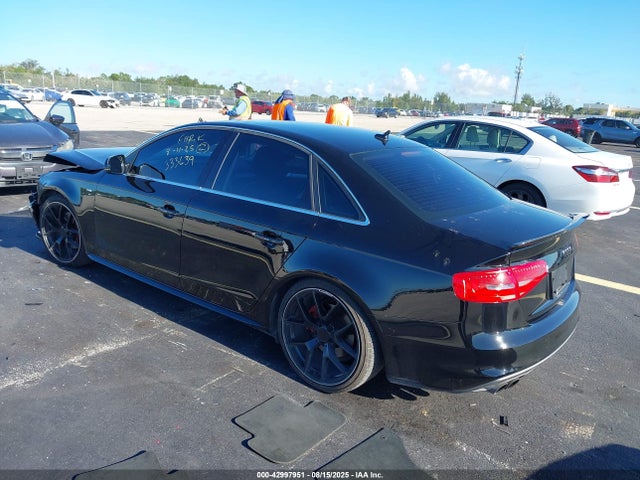 2015 AUDI A4 WAUBFAFL5FN005816 Photo 2