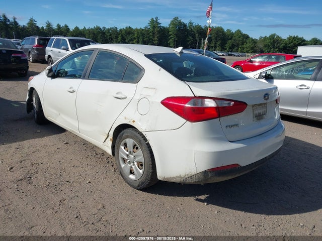 KNAFK4A66G5573039 KIA mpi nu