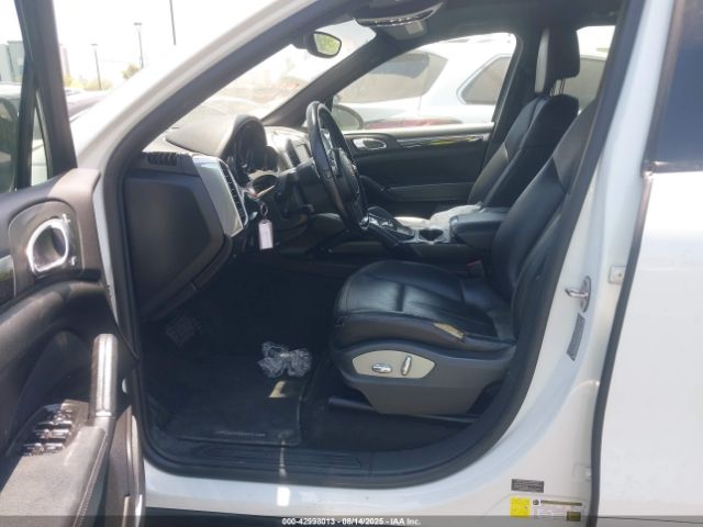 2013 PORSCHE CAYENNE WP1AA2A27DLA06216 Photo 4