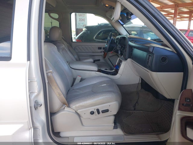 2005 CADILLAC ESCALADE ESV 3GYFK66NX5G104065 Photo 4