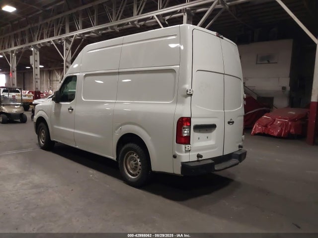Nissan NV 2016 1N6BF0LY2GN802942 Image 3