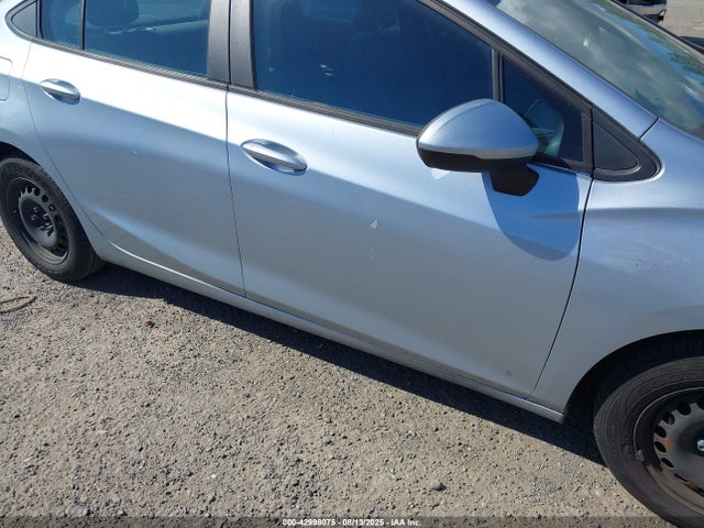 1G1BC5SM7H7186404 Chevrolet le2 -di: direct injection, vvt: variable valve timing, gen, alum