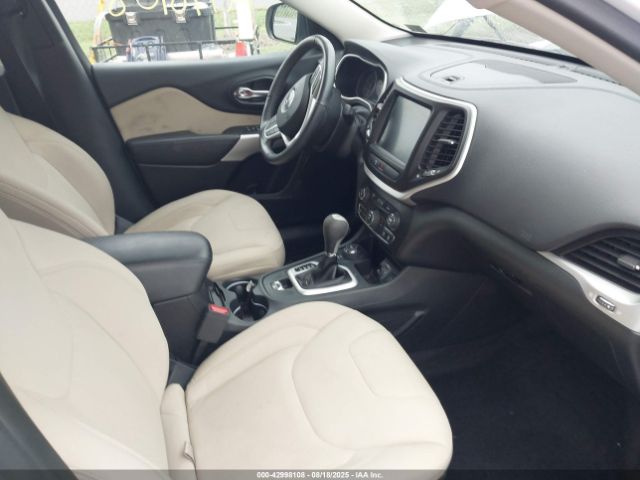 2017 JEEP CHEROKEE 1C4PJMCS7HW594613 Photo 4