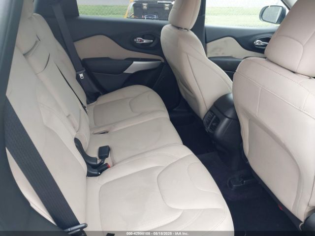 2017 JEEP CHEROKEE 1C4PJMCS7HW594613 Photo 7