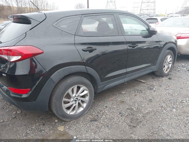 Hyundai TUCSON SE 2018 KM8J2CA44JU790071 Image 4