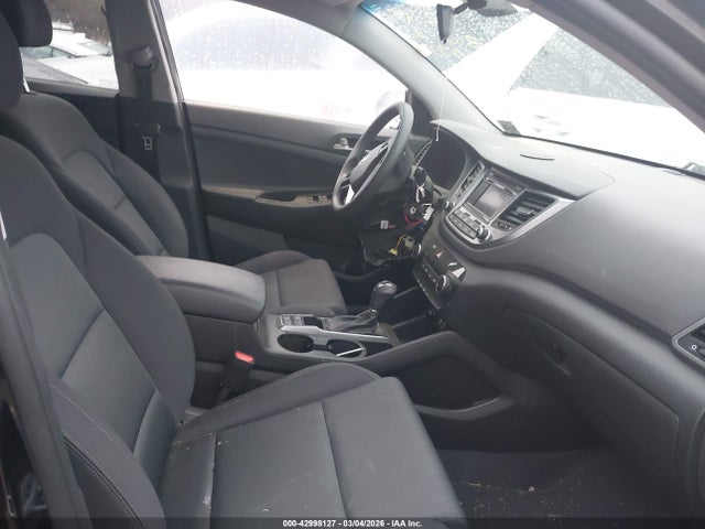 Hyundai TUCSON SE 2018 KM8J2CA44JU790071 Image 5