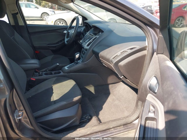 Ford 2014 2014 1FADP3F23EL230330 Image 5
