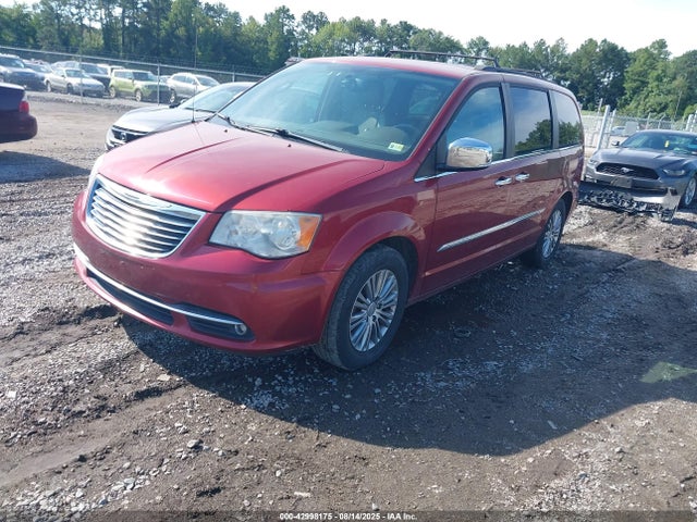 Chrysler 2014 2014 2C4RC1CG2ER225479 Image 2
