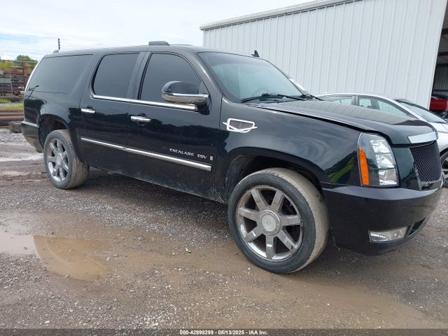 2008 CADILLAC ESCALADE ESV 1GYFK668X8R111533 Photo 0