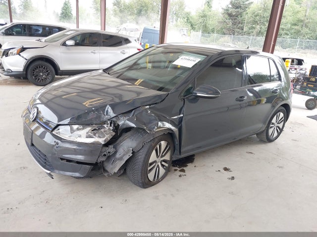 WVWKP7AU1GW917339 Volkswagen E-Golf