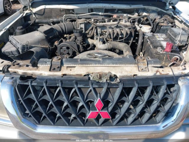 2000 MITSUBISHI MONTERO SPORT JA4LS31H5YP001736 Photo 9