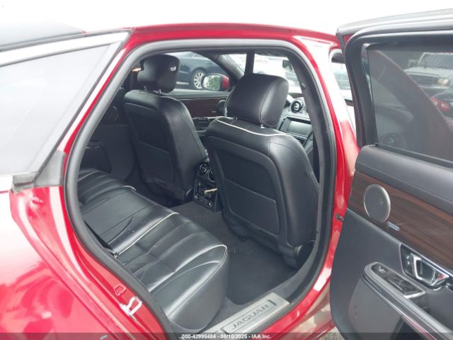 2015 JAGUAR XJ SAJWA2GZ2F8V86252 Photo 7