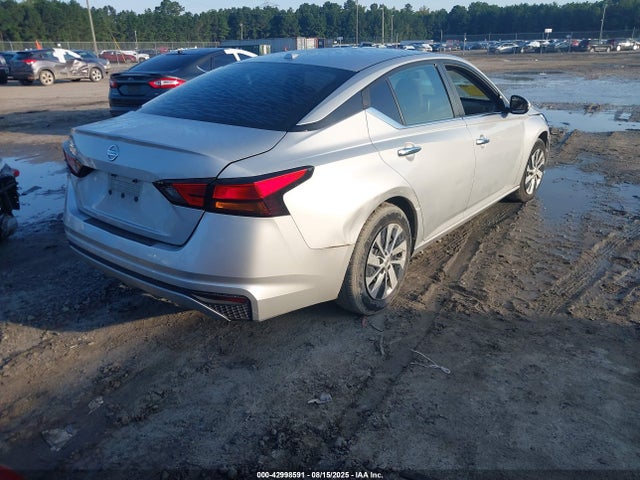 Nissan 2020 2020 1N4BL4BV9LN317773 Image 4