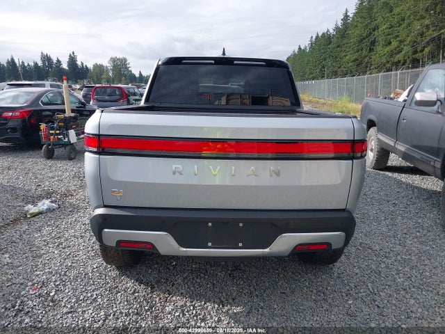 Rivian r1t 2022 7FCTGAAA5NN016446 Image 16